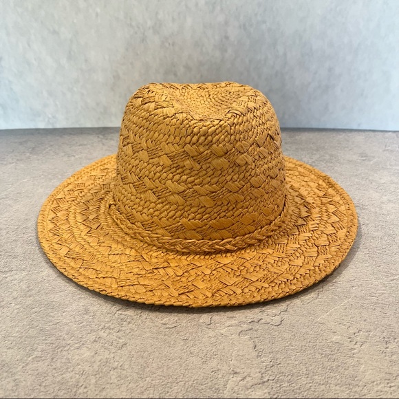 Accessories - Straw fedora sun hat with braided ribbon. Medium brim